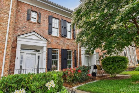 232 Welton Way