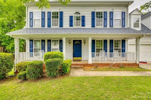 103 Knob Hill Court