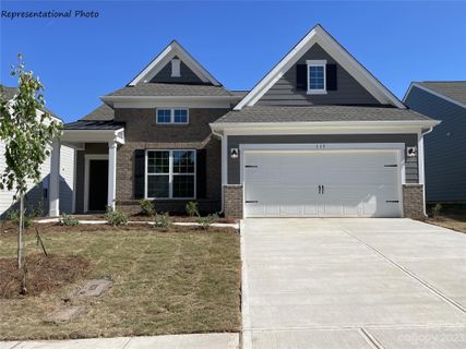 125 White Apple Way BF5 32