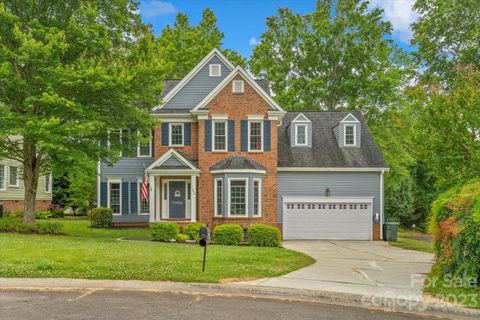 489 Runnymede Drive