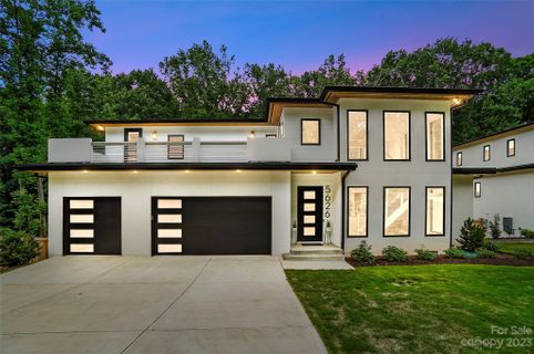 5626 Camelot Drive