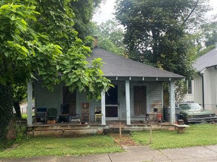 2228 Tate Street