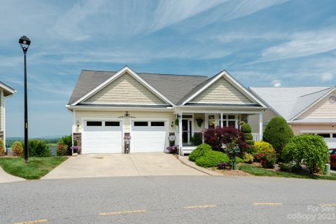 141 Starview Knoll sold home in Starview Heights, Weaverville, NC