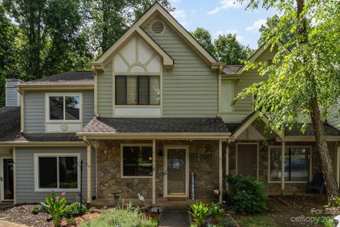 4106 N Course Drive sold home in Golfview at Raintree, Charlotte, NC