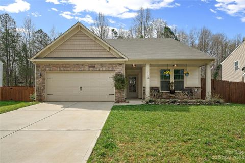 3719 Hayden Drive sold home in Hayden Dr, Charlotte, NC