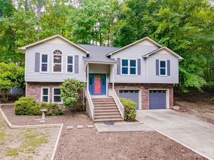 230 Brook Circle sold home in Greenleigh, Salisbury, NC
