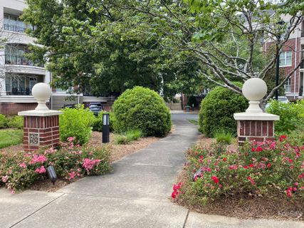 5425 Closeburn Road 213 sold home in Southgate on Fairview, Charlotte, NC