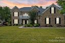 2219 Legacy Oak Drive sold home in Waxhaw, SC