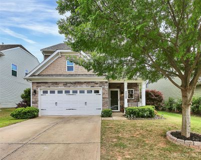 2028 Waverly Court