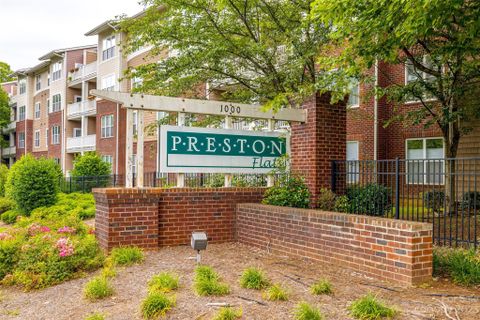 1000 Woodlawn Road 418 sold home in Preston Flats, Charlotte, NC