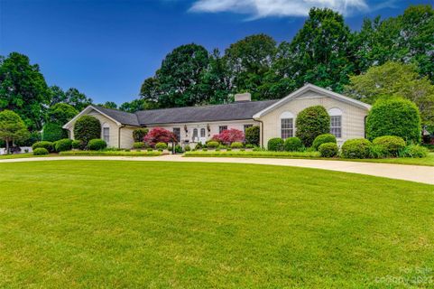 907 24th Street sold home in Brookwood Hills, Newton, NC