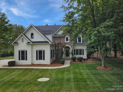 112 Old Post Road