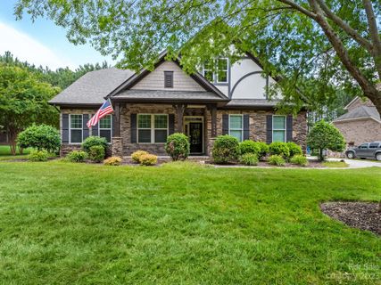 9044 Mossy Hill Lane