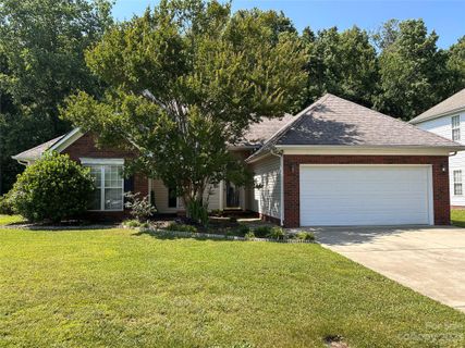 6010 Hemby Commons Parkway