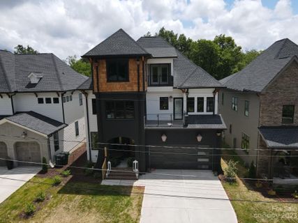 Previously sold for $1,424,765