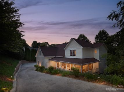 42 Buckeye Drive