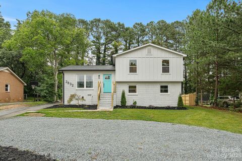 2832 Meadowcliff Drive sold home in Milton Acres, Charlotte, NC