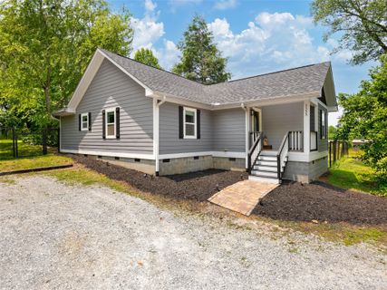 Previously sold for $409,375