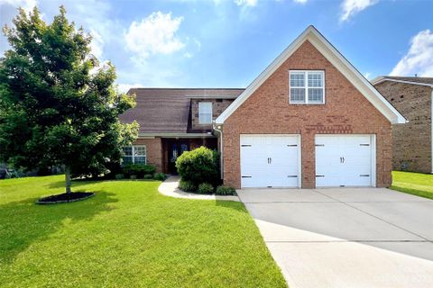 4558 Lanstone Court sold home in Lanstone, Concord, NC