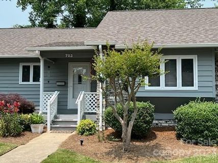 703 Wellington Hills Circle