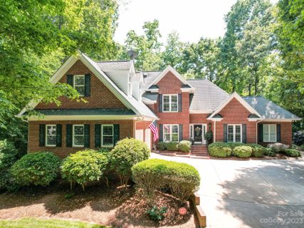 23 Tanglewood Road