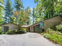 319 Mockingbird Drive sold home in Hendersonville, SC
