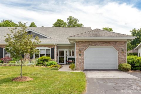 23 Country Meadows Lane sold home in Country Meadows, Hendersonville, NC