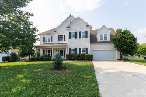 131 Lamplighter Lane