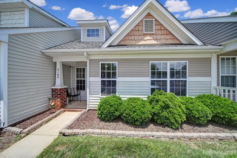 2105 Pavillion Court
