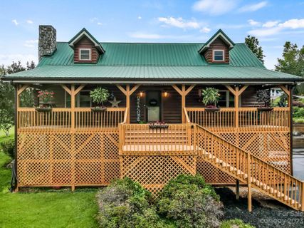 6440 Keeneland Trail sold home in Heatherbrook, Vale, NC