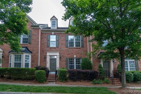 426 Magnolia Street