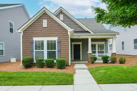 11243 Skytop Drive