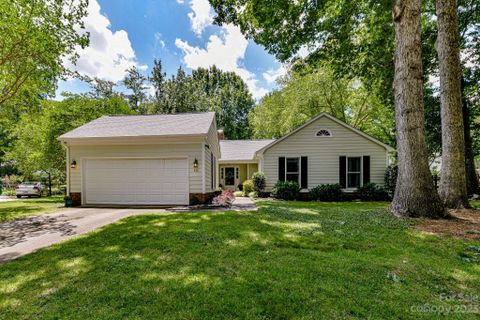 411 Hickok Court