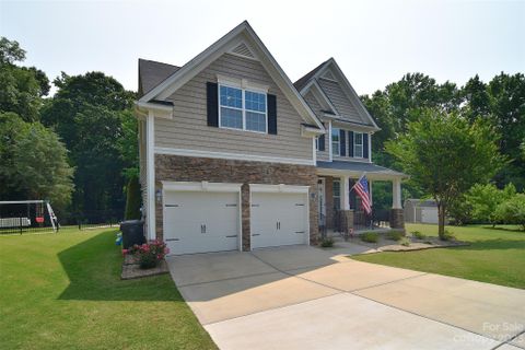 473 Sheltered Cove Court