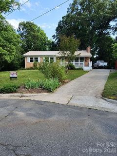 34 Birchwood Lane