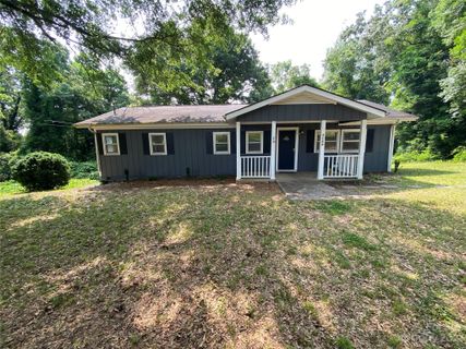 3120 Castle Avenue sold home in Castle Hills, Hickory, NC