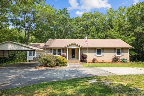 355 Dana Drive sold home in Pineland Hills, Catawba, SC