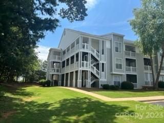 33 Hamiltons Harbor Drive 503 sold home in Hamiltons Bay, Clover, SC