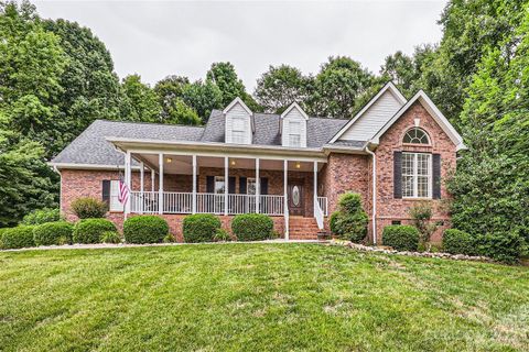 508 New Harbour Court sold home in Lakeview Landing, Indian Land, SC