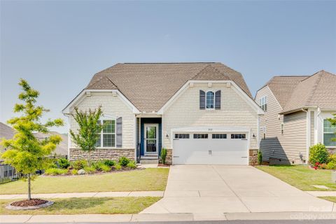 262 Kentmere Lane sold home in Summerhouse at Paddlers Cove, Clover, SC