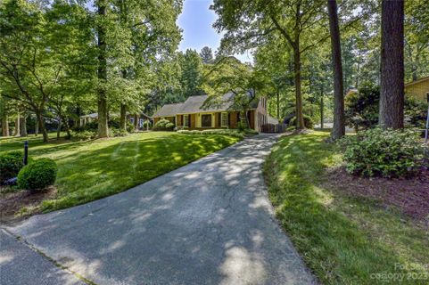 279 Heritage Place