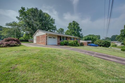 4300 Dawnwood Drive