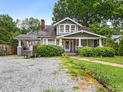 2014 Greenway Avenue
