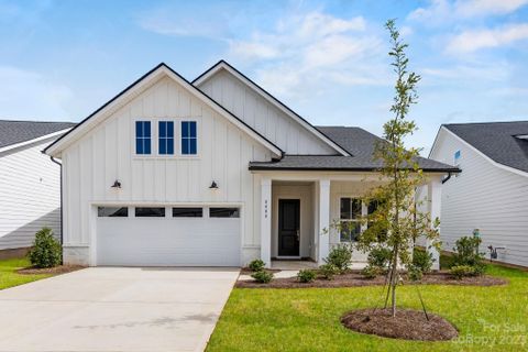 8008 Brookbank Drive 0036