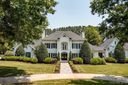 462 Landsbury Drive sold home in Waxhaw, SC