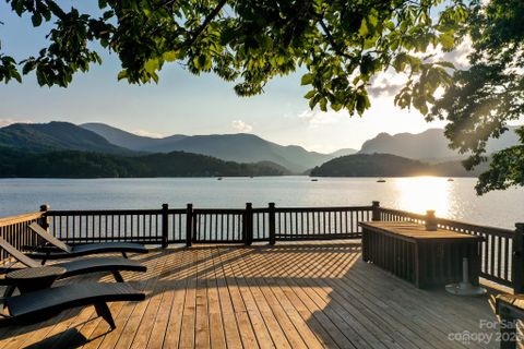 128 Sunset Lane sold home in Pierpoint, Lake Lure, NC