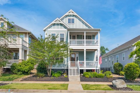 936 Herrons Ferry Road
