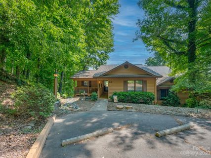 124 Bent Creek Boulevard