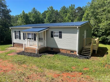 172 Gray Fox Drive sold home in Harris Creek, Lawndale, NC