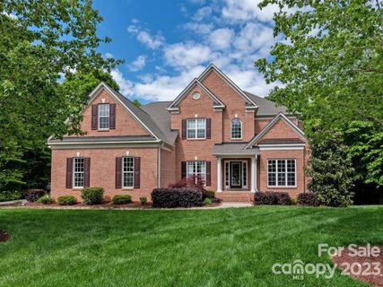 1245 Waynewood Drive